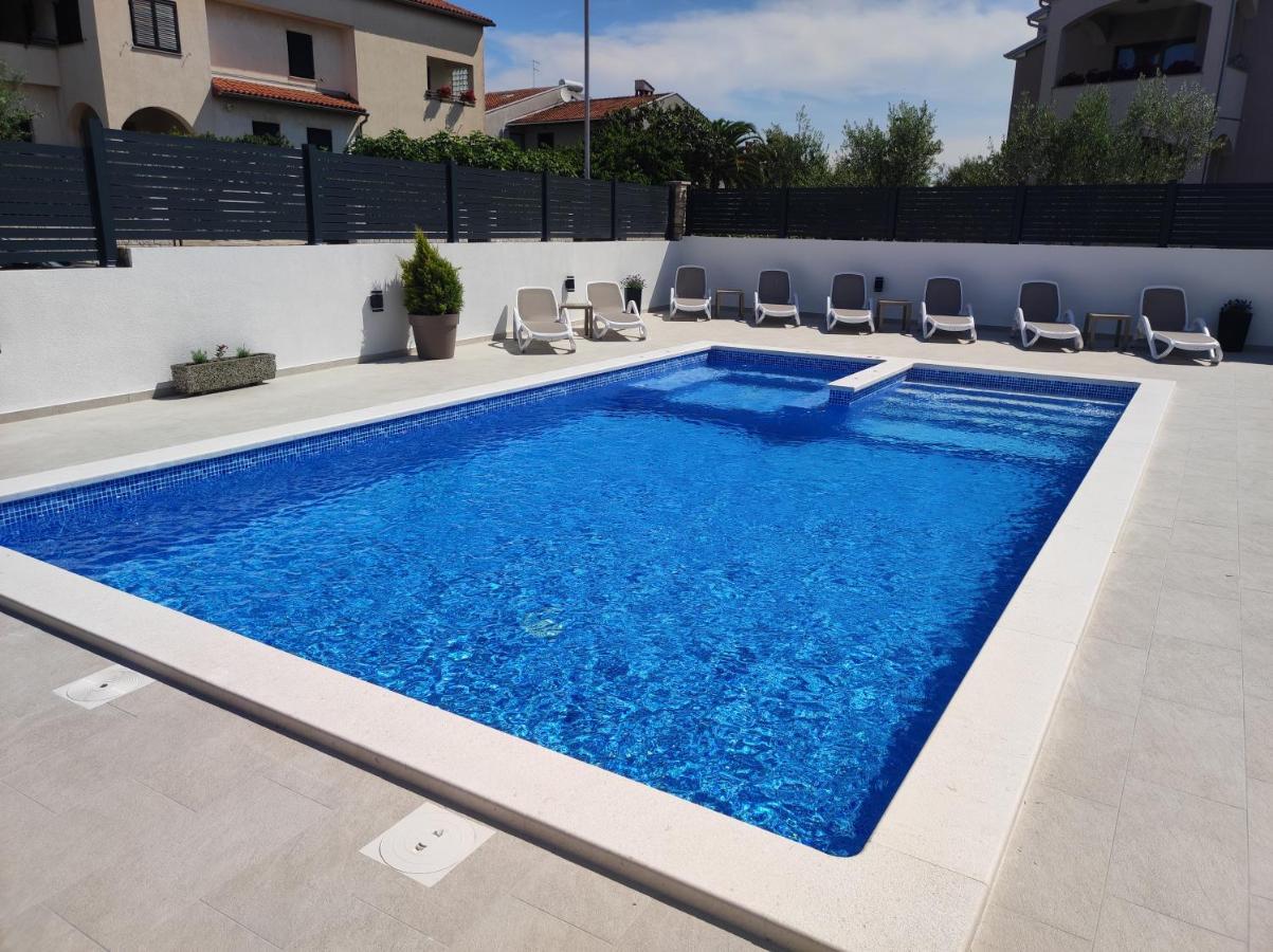 Viktor Rooms&Apartments Rovinj Buitenkant foto