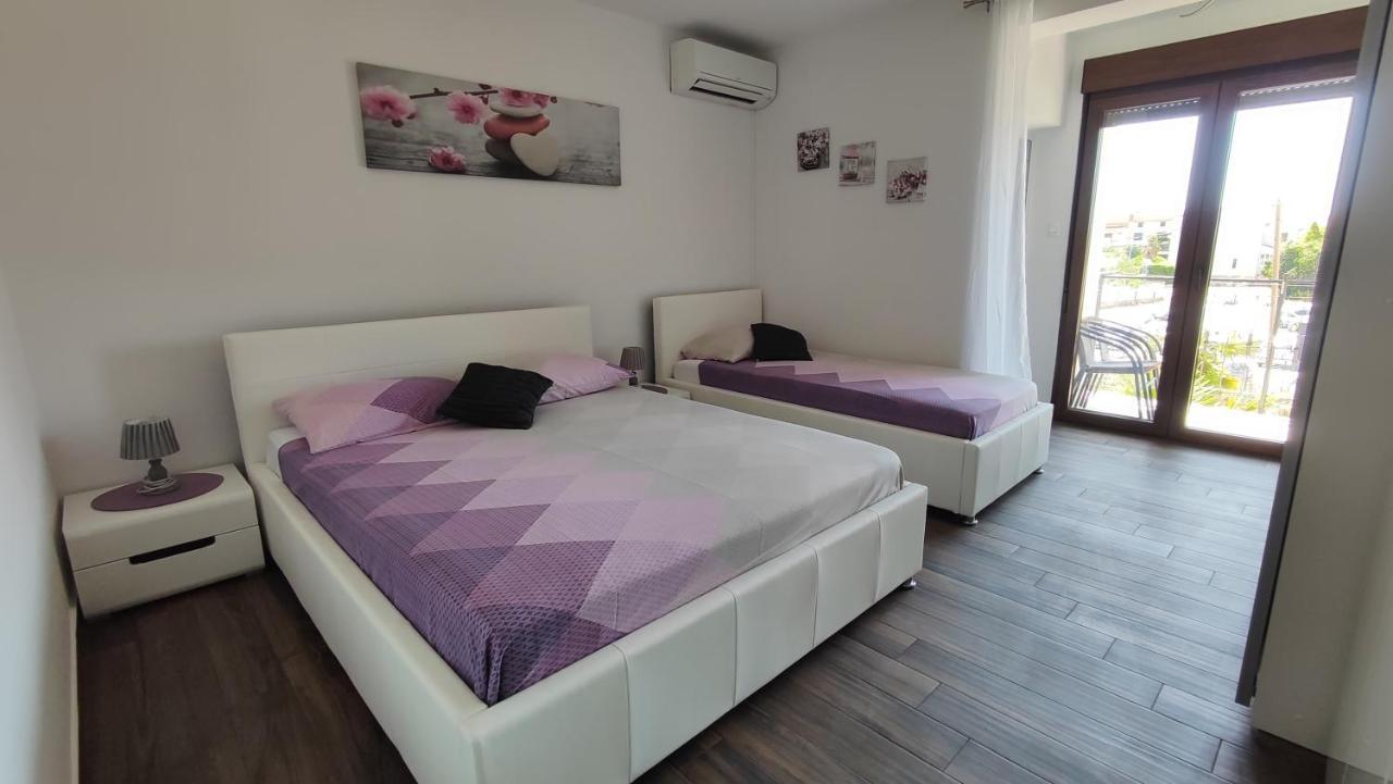 Viktor Rooms&Apartments Rovinj Buitenkant foto